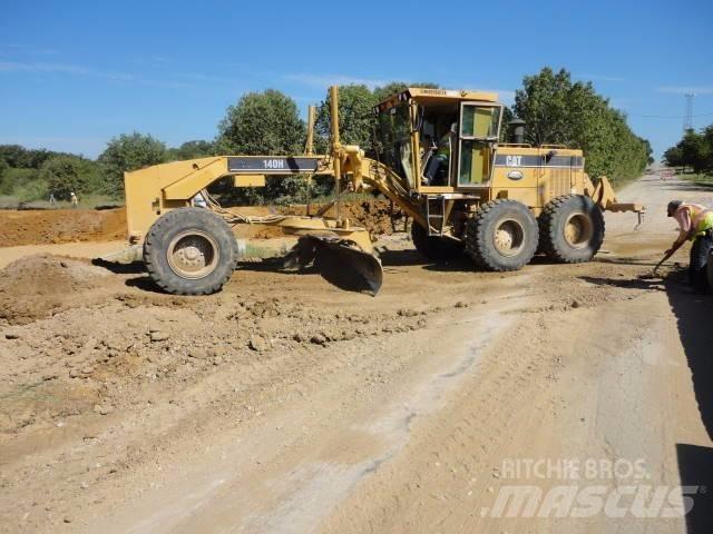 CAT 140H Gréderek