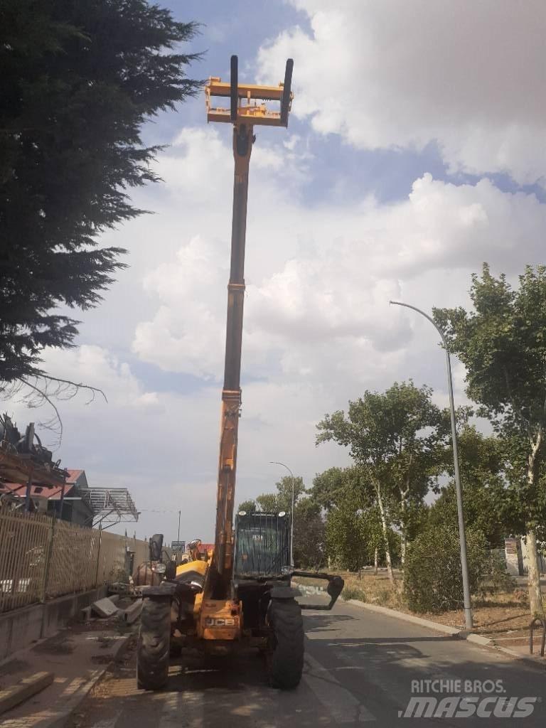 JCB 535-95 Teleszkópos mezőgazdasági rakodók