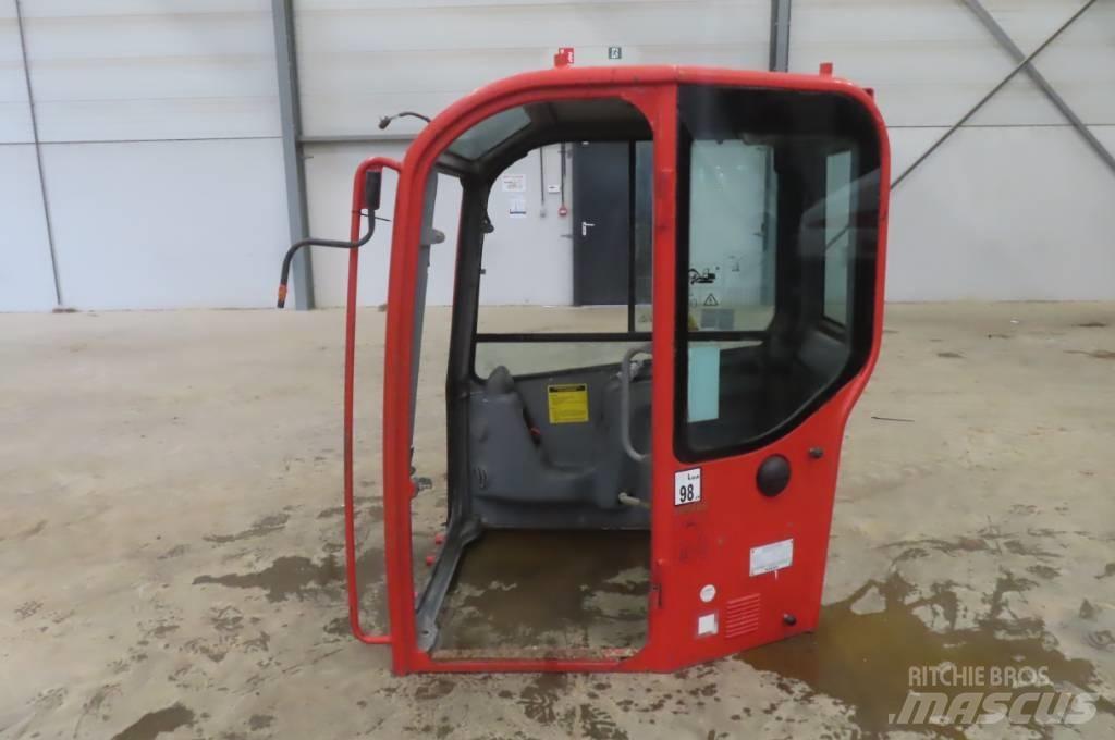 Volvo ECR 88 Vezetőfülke és belső tartozékok