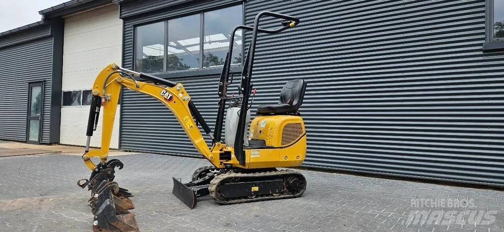 CAT 300.9D Mini kotrók < 7t