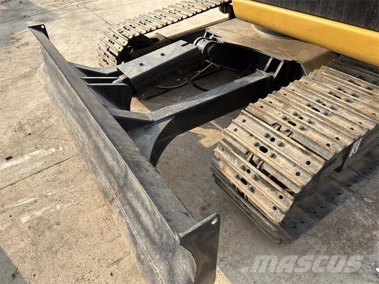 CAT 308E Lánctalpas kotrók