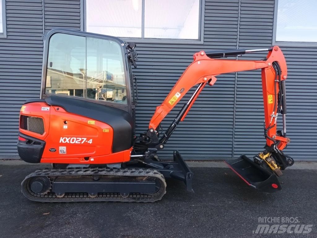 Kubota KX 027-4 Mini kotrók < 7t