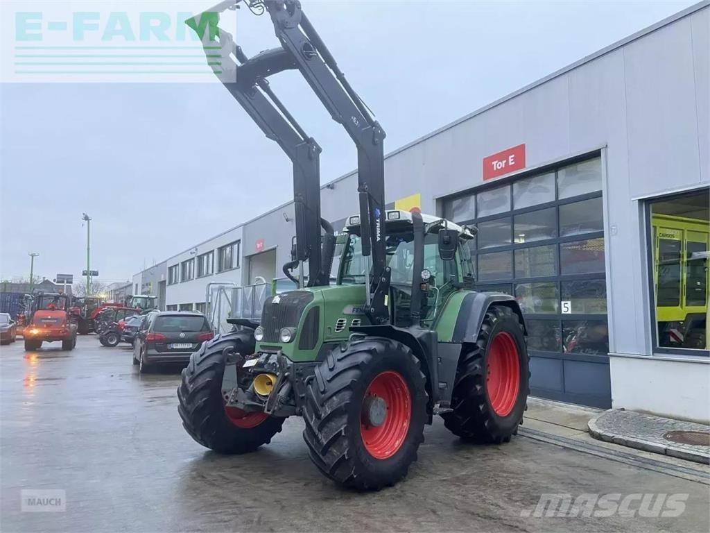 Fendt 820 vario Traktorok