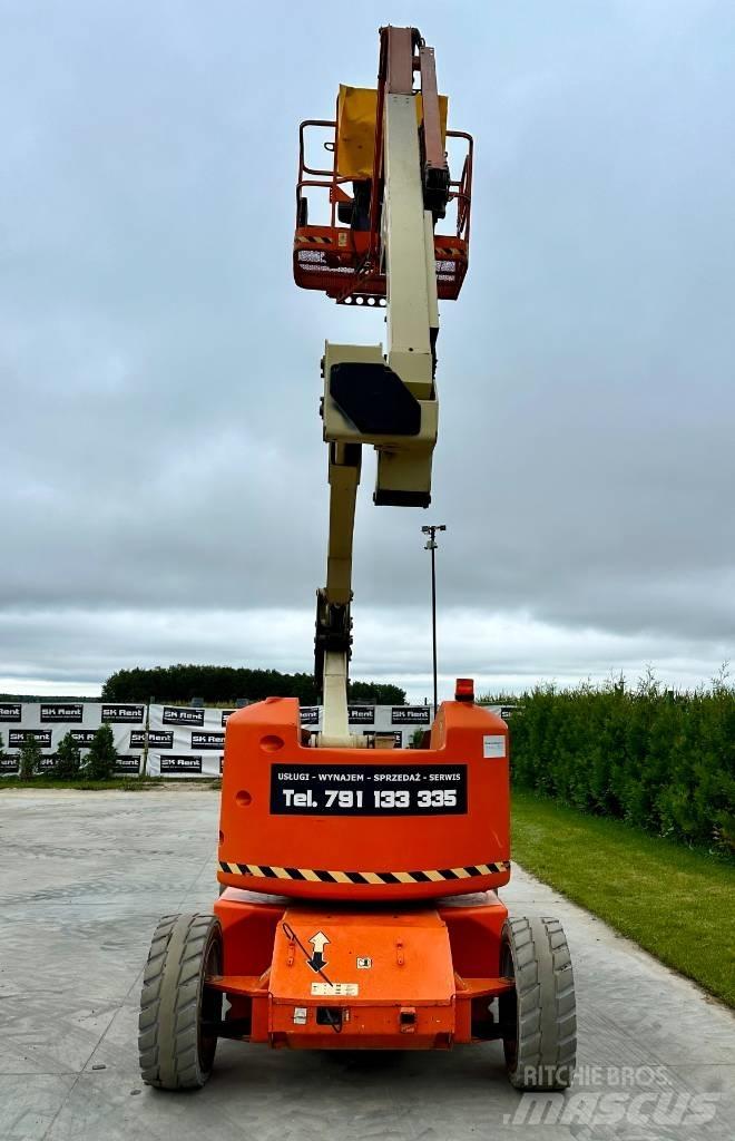 JLG E 450 AJ Karos emelők