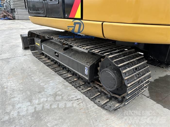 CAT 308 Mini kotrók < 7t