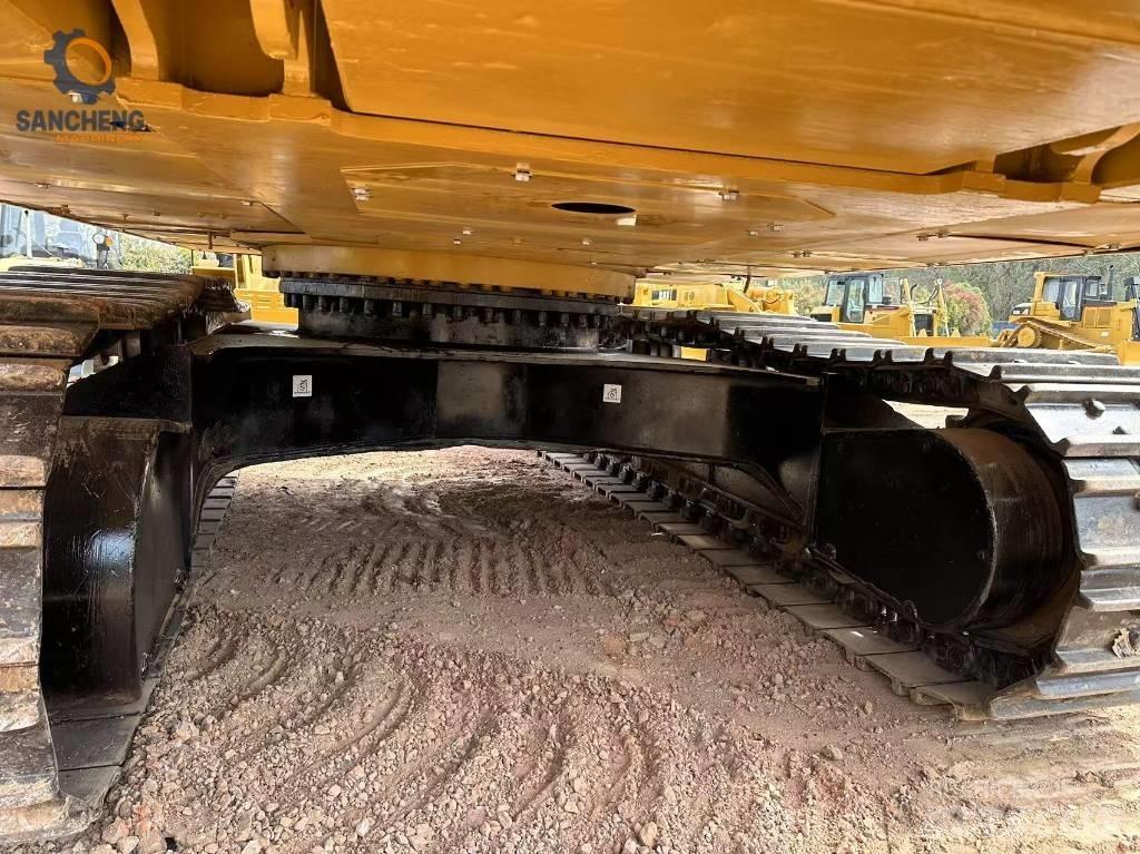CAT 330 B L Lánctalpas kotrók