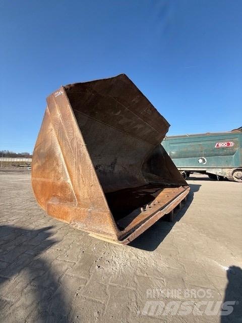 Doosan DL 400 Kanalak