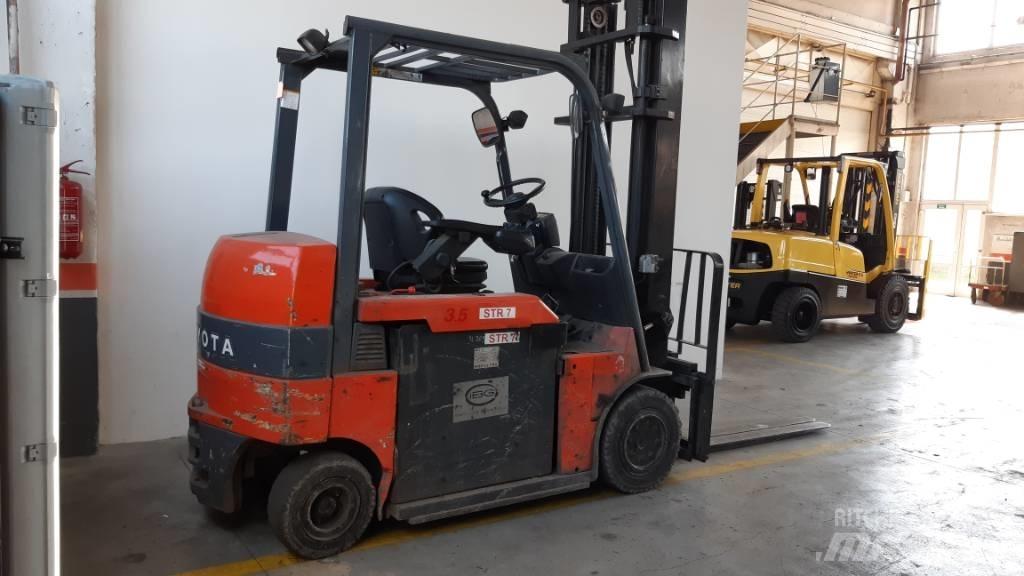 Toyota 7FBMF35 Elektromos targoncák