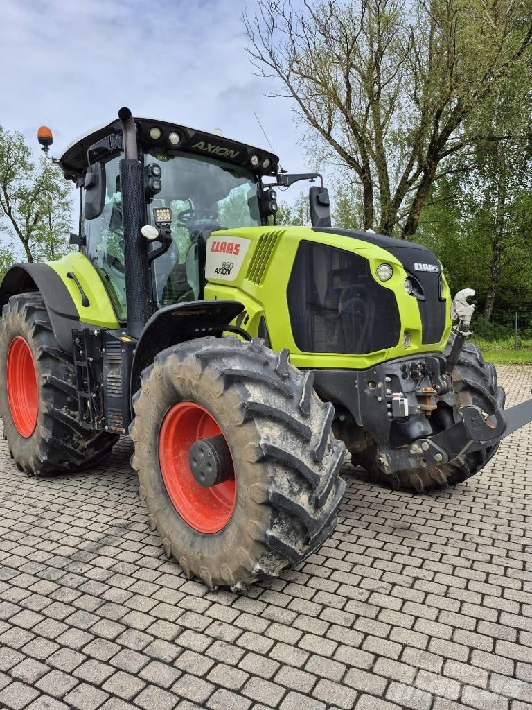 CLAAS Axion 850 Traktorok