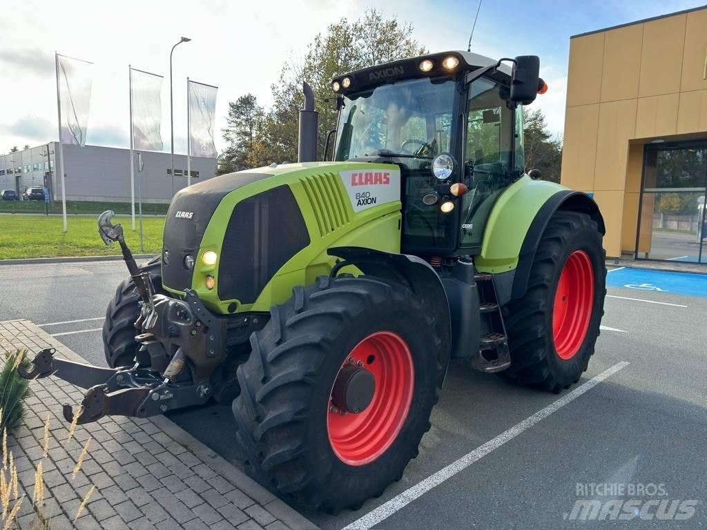 CLAAS Axion 840 Traktorok