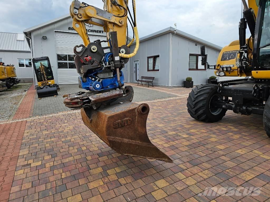 CAT M 313 D Gumikerekes kotrók