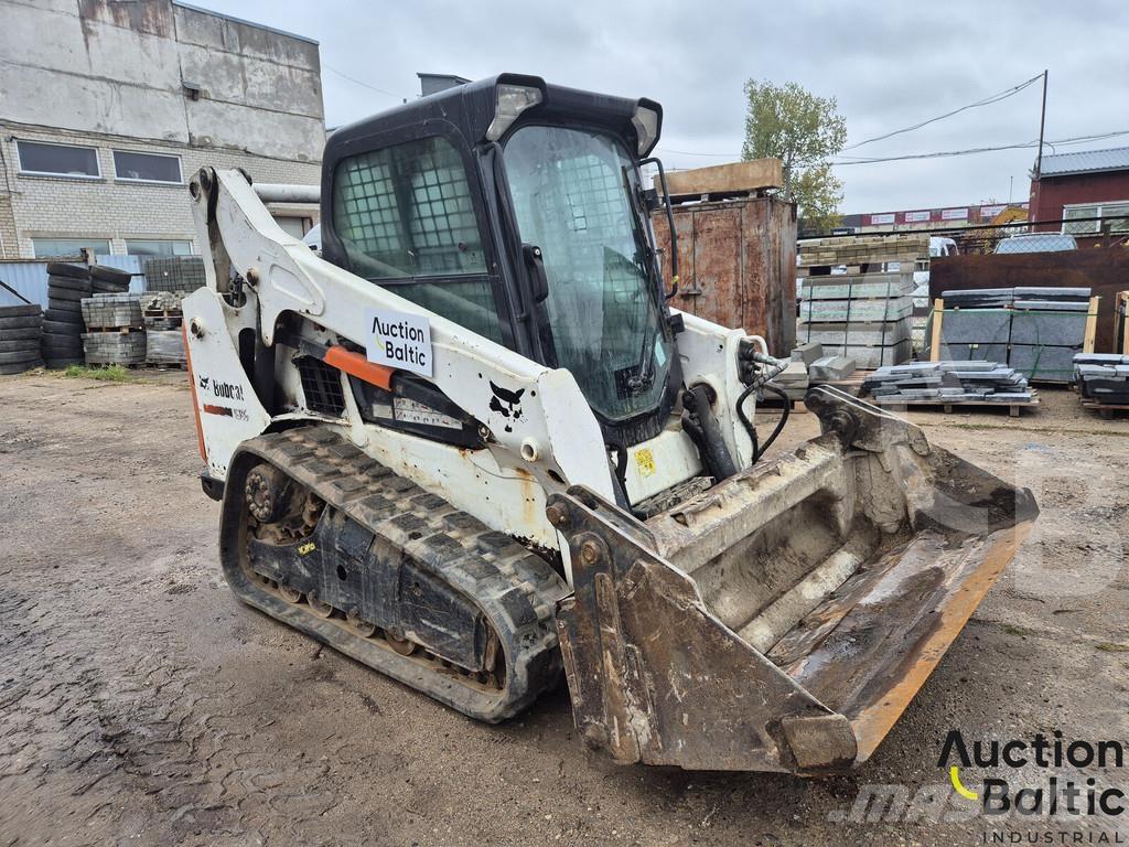Bobcat T590 Lánctalpas homlokrakodók