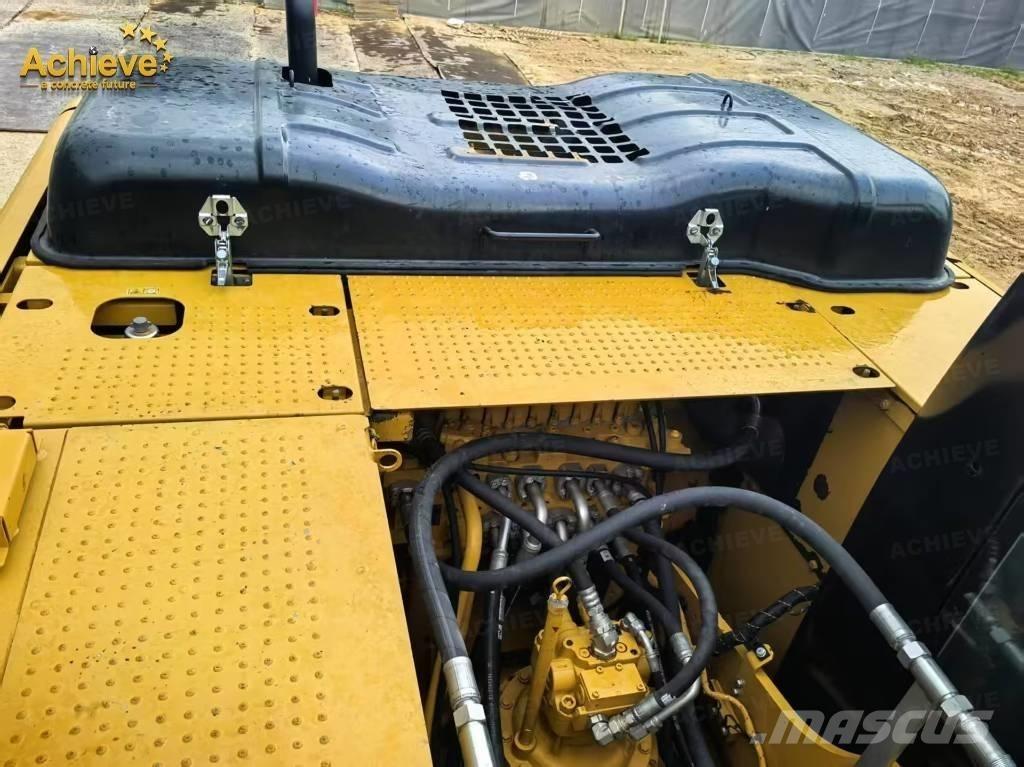 CAT 323GX Lánctalpas kotrók