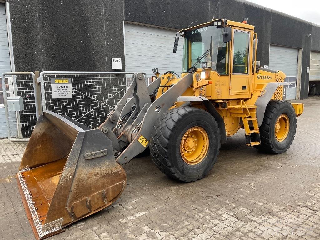 Volvo L60E Gumikerekes homlokrakodók