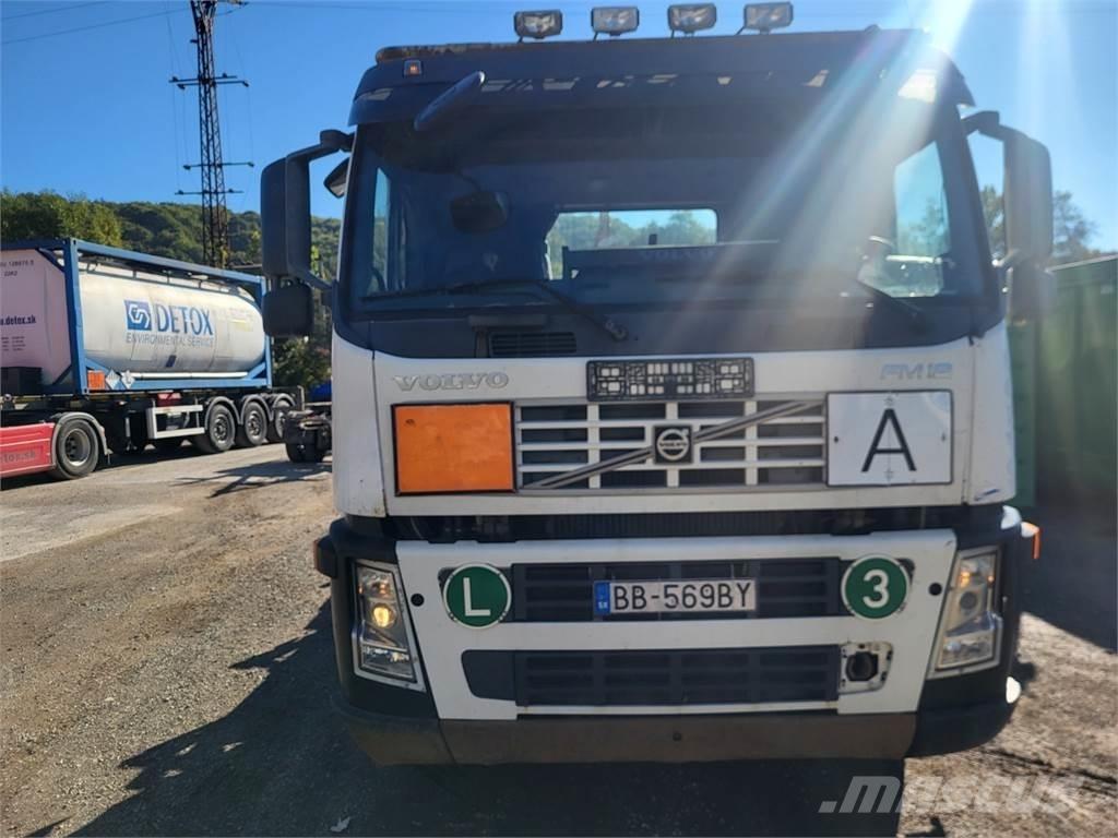 Volvo FM12 420 6X4 Fülkés alváz