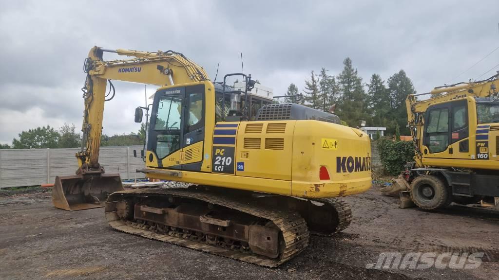 Komatsu PC210 LCi‑10 Lánctalpas kotrók