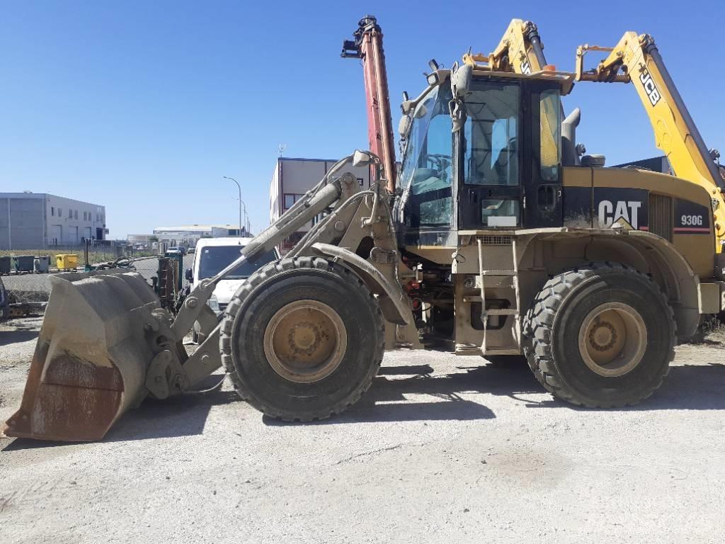 CAT 930 G Gumikerekes homlokrakodók