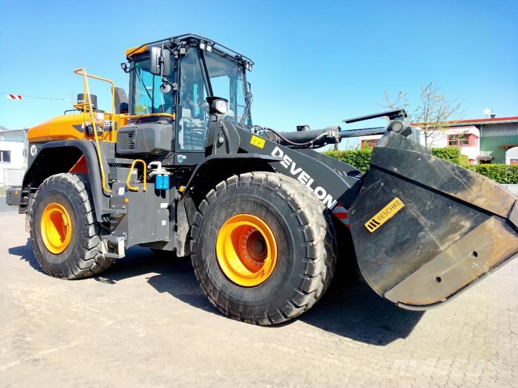 Doosan DL 420-7 Gumikerekes homlokrakodók
