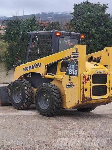 Komatsu SK815 Mini homlokrakodók