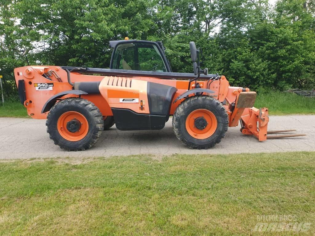 JCB 540-140 Teleszkópos rakodók