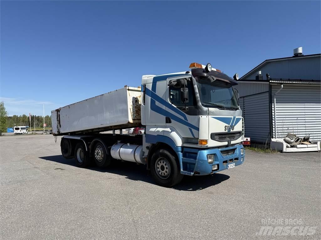 Sisu E12M 8x2 Billenő teherautók