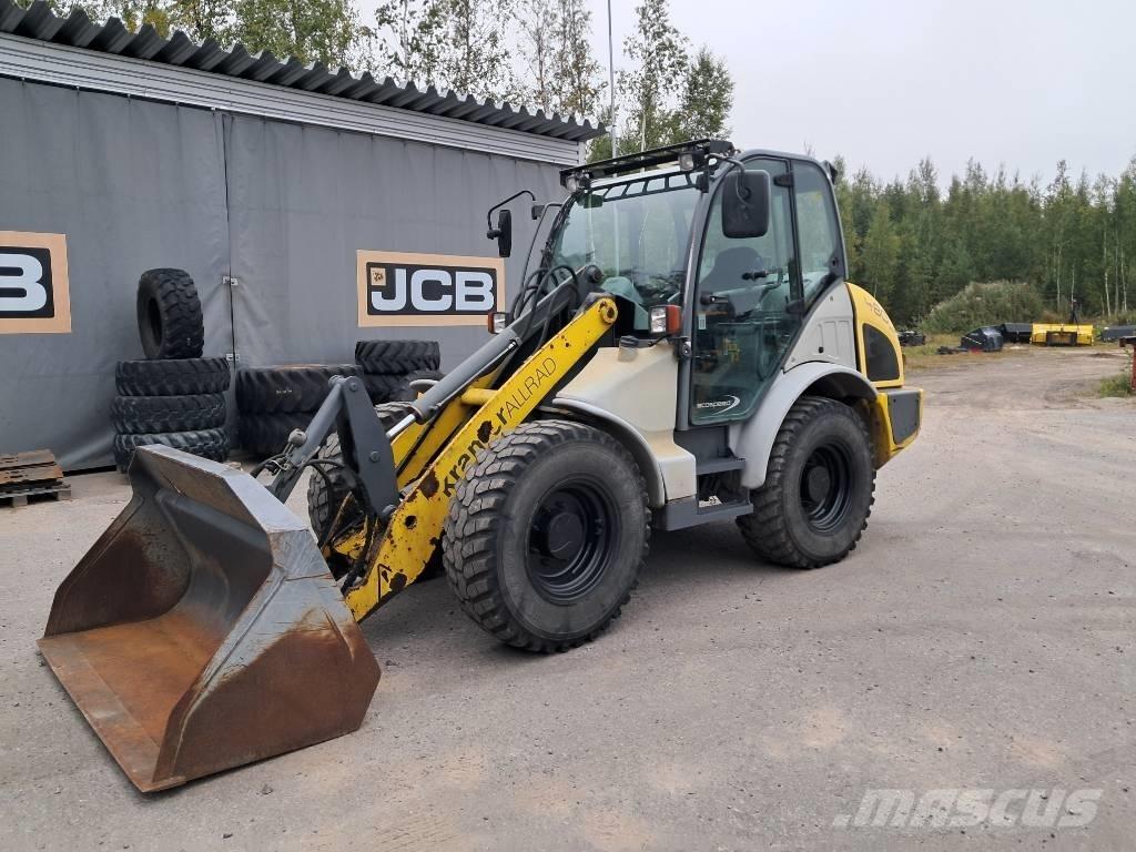 Kramer-allrad 480 Gumikerekes homlokrakodók