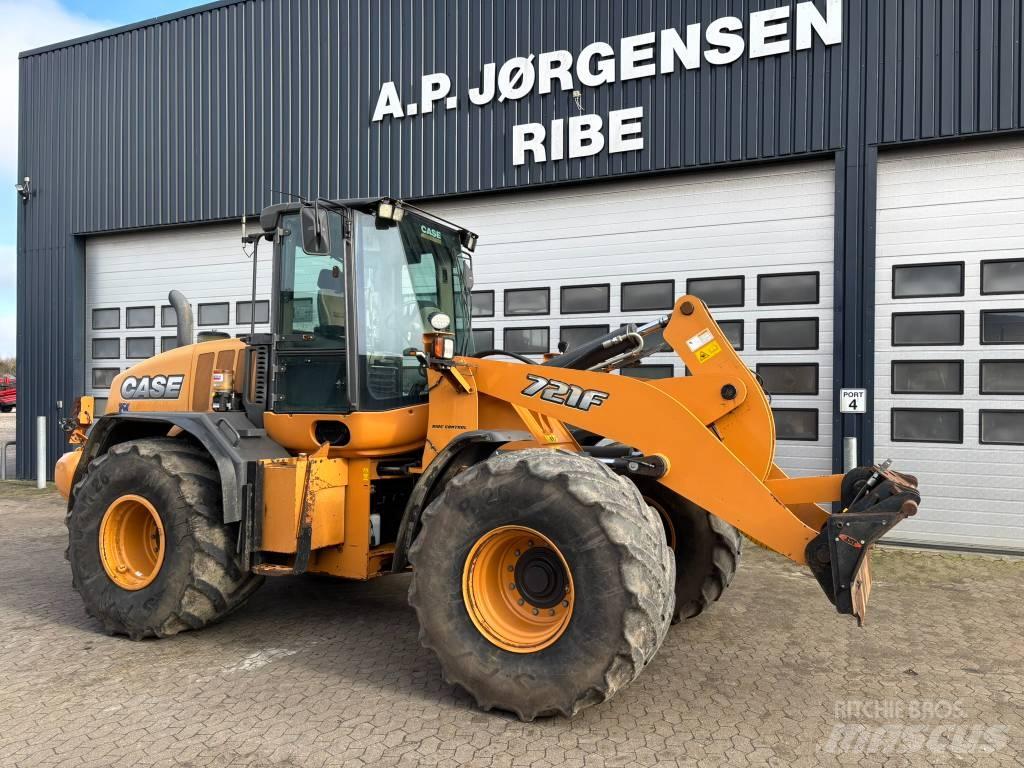 Case IH 721 F 721 F Univerzális rakodók