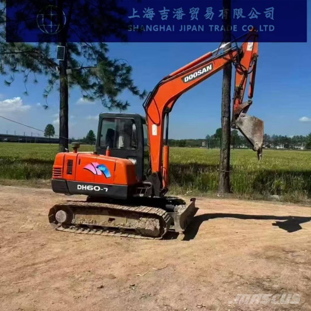 Doosan DH 60 Mini kotrók < 7t
