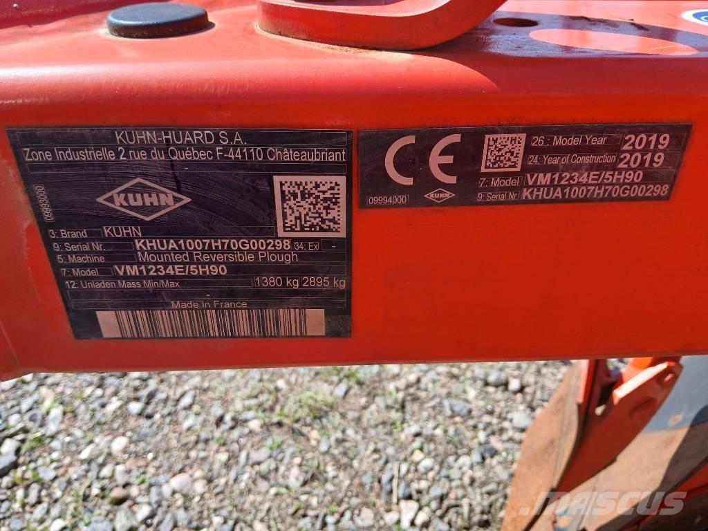 Kuhn Vari-Master 123 Váltvaforgató ekék