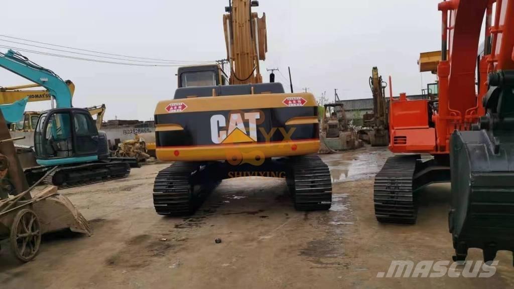CAT 320 B Lánctalpas kotrók