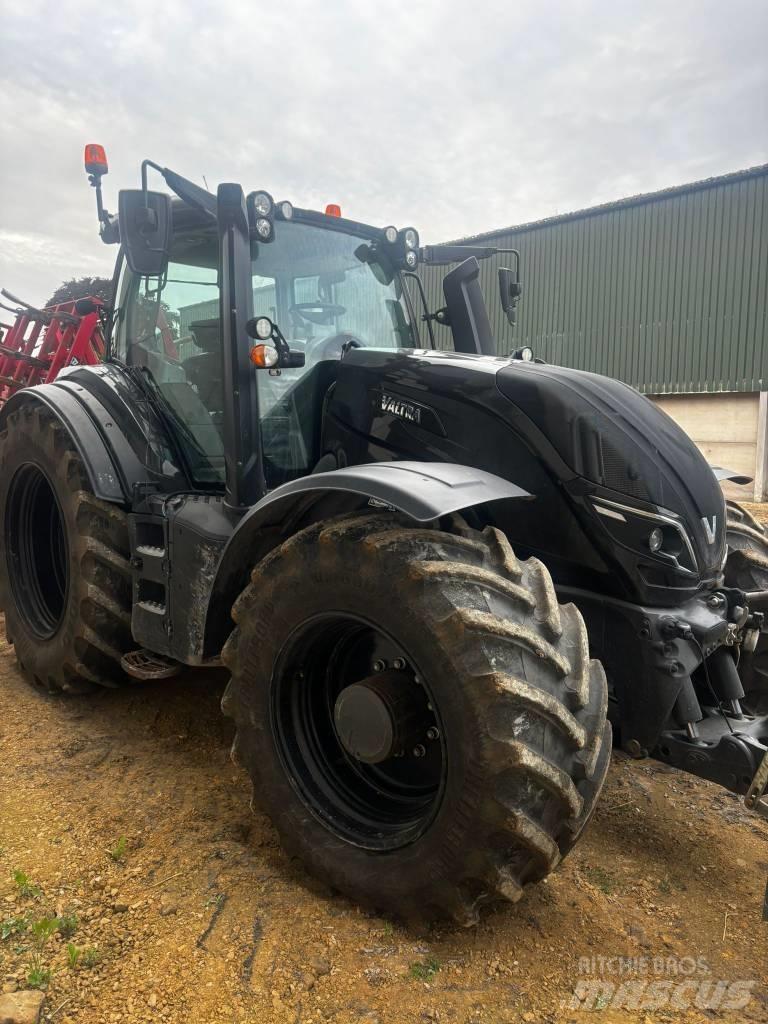 Valtra T 254 V Traktorok