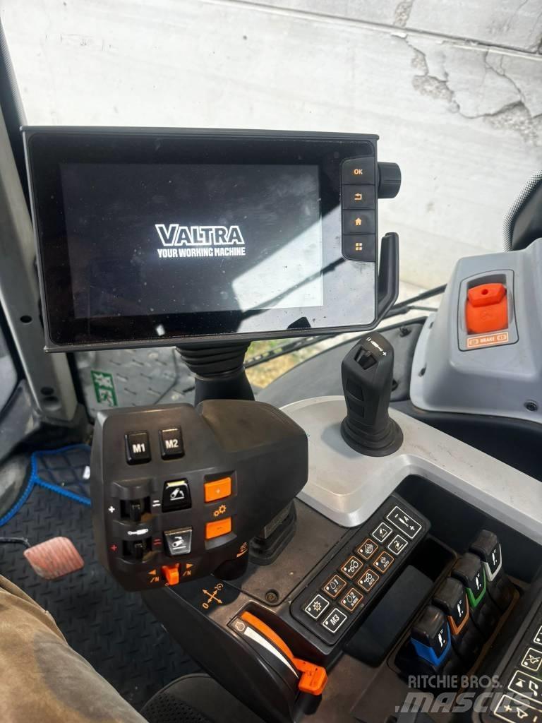Valtra T 254 V Traktorok