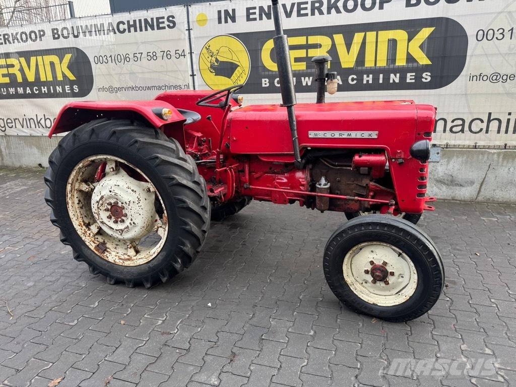 McCormick Oltimer Traktorok