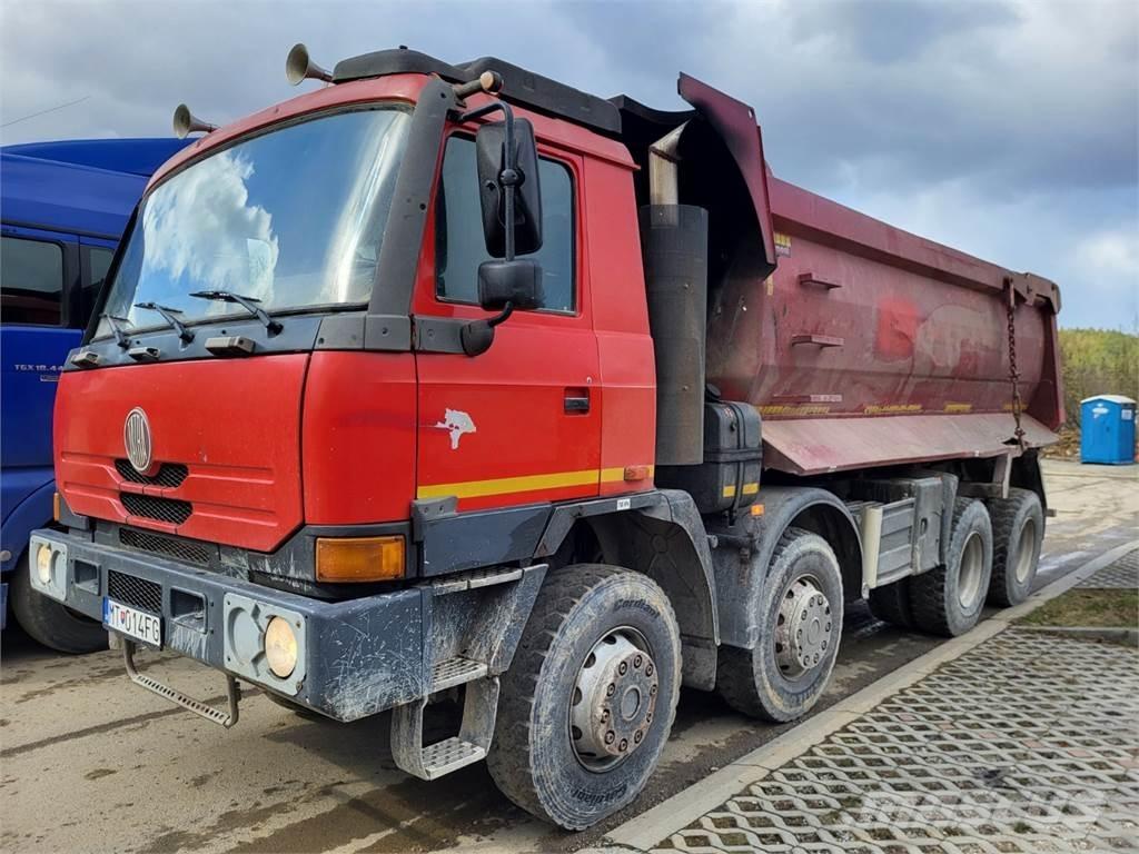 Tatra T 815 8X8 Billenő teherautók