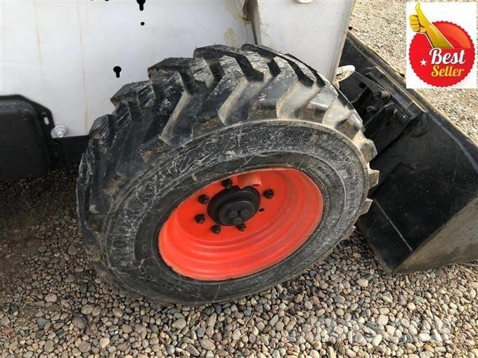 Bobcat S 300 Kompaktrakodók