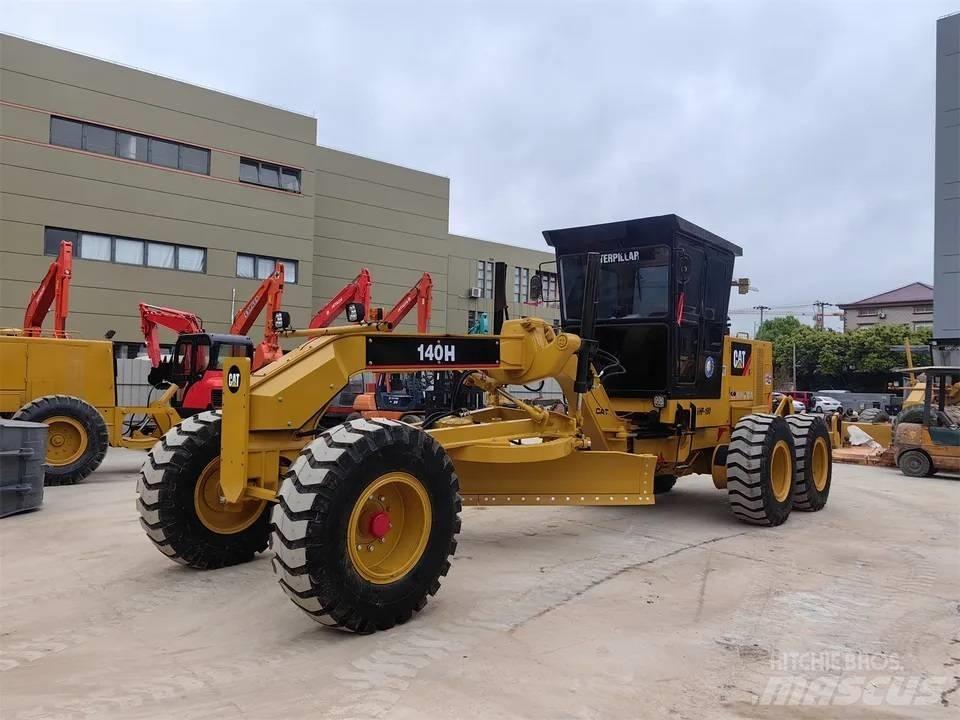 CAT 140 H Gréderek