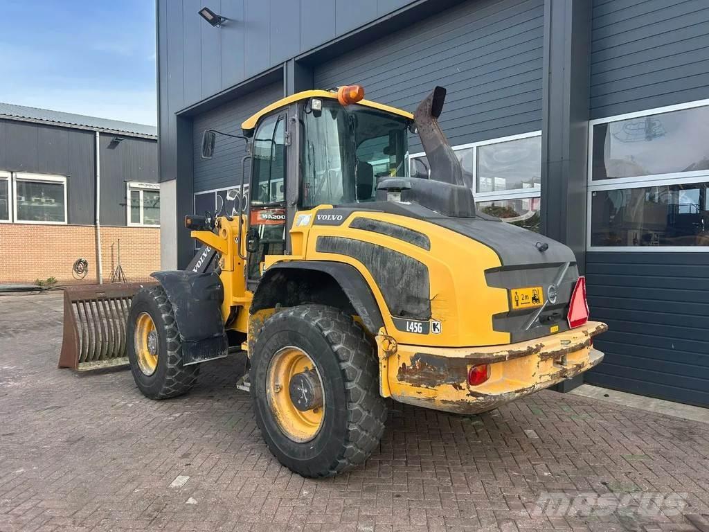 Volvo L45G Gumikerekes homlokrakodók