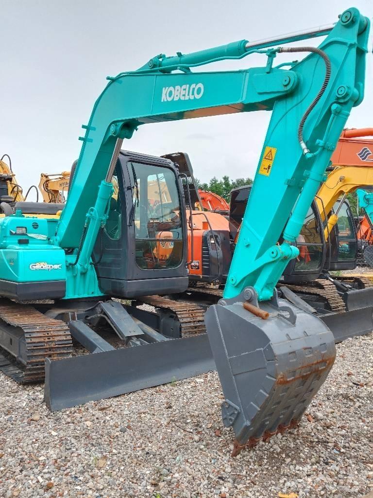 Kobelco SK 75 Lánctalpas kotrók