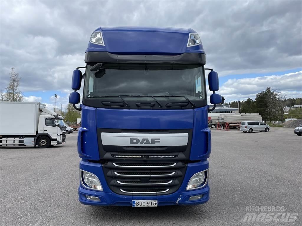 DAF XF510 6x2 Horgos rakodó teherautók