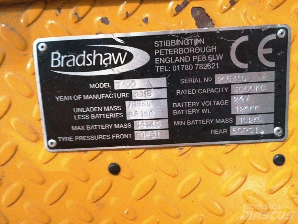 Bradshaw T300 Nyergesvontatók