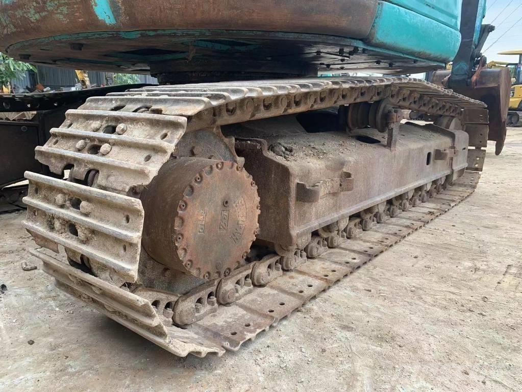 Kobelco SK 135 Lánctalpas kotrók