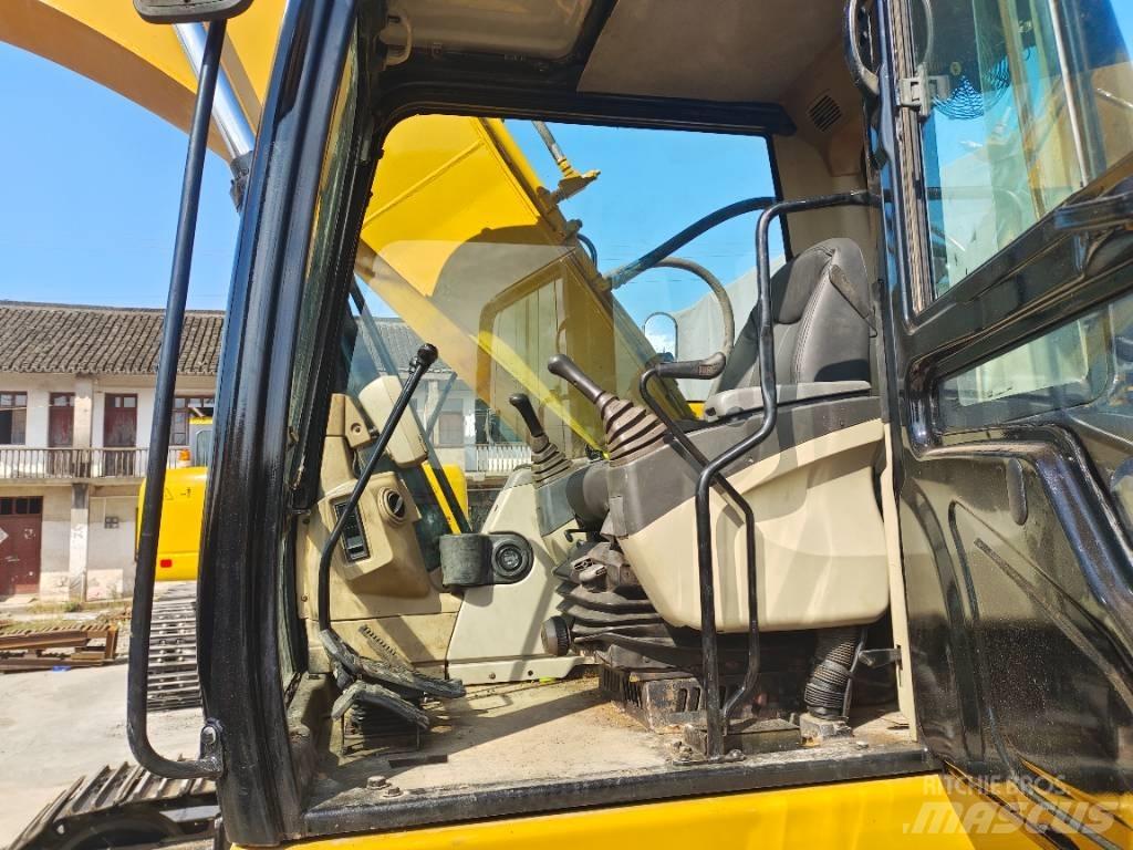 CAT 320 C L Lánctalpas kotrók