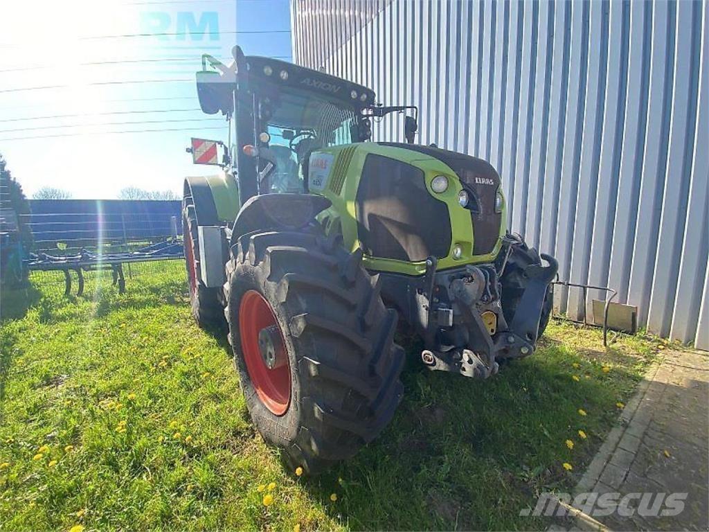 CLAAS axion 850 Traktorok