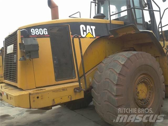 CAT 980 G Gumikerekes homlokrakodók