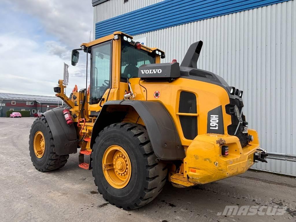 Volvo L 90 H Gumikerekes homlokrakodók