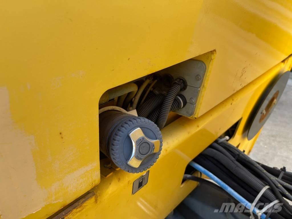 Bomag BW 151 AD-2 Ikerdobos hengerek