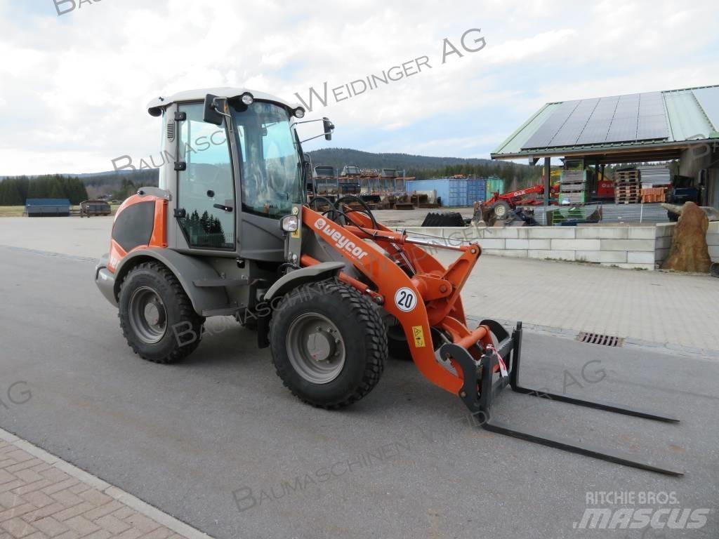 Atlas AR 420 Gumikerekes homlokrakodók
