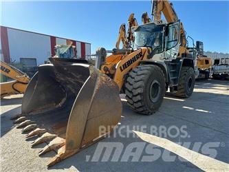 Liebherr L 576 Gumikerekes homlokrakodók