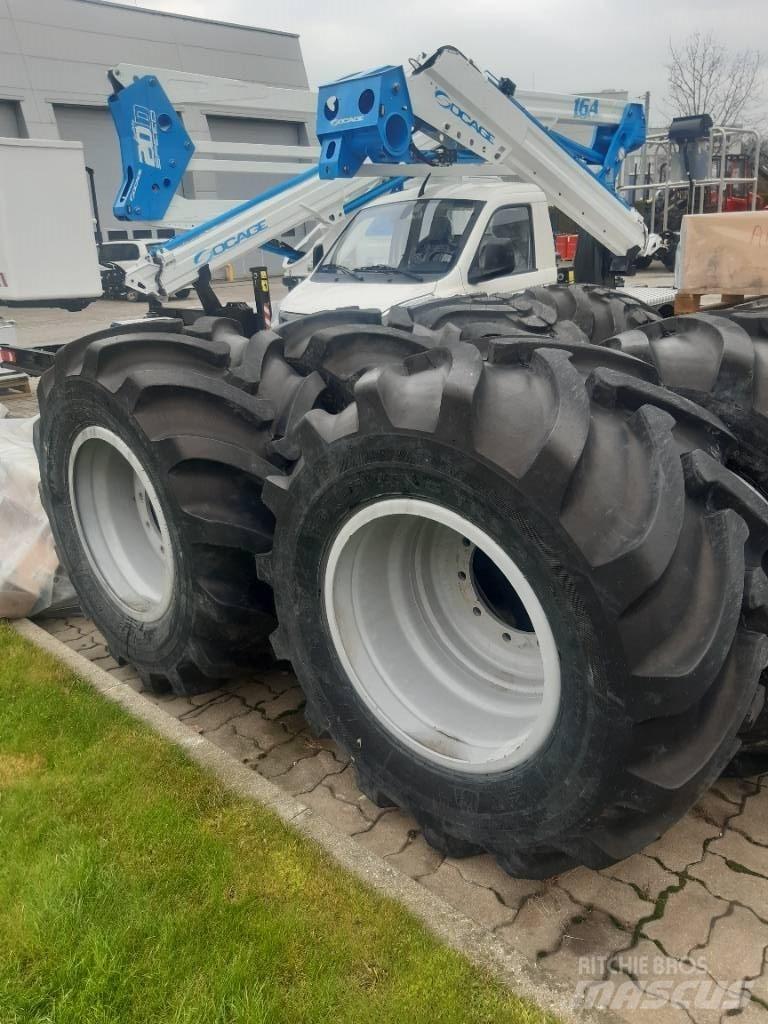 Nokian 600/50-24,5 Gumiabroncsok, kerekek és felnik