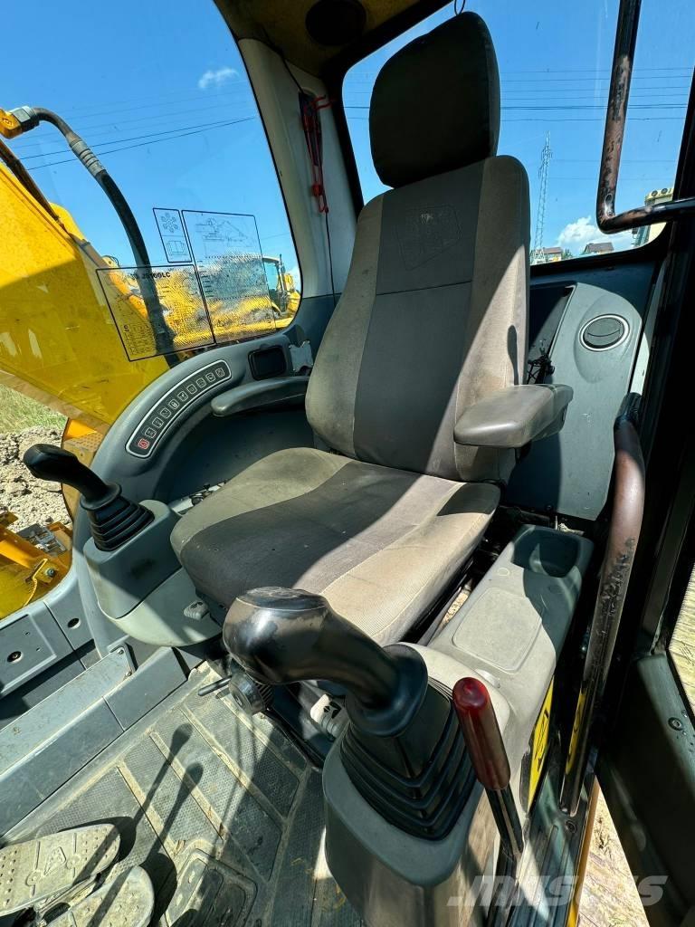 JCB JS 160 LC Lánctalpas kotrók